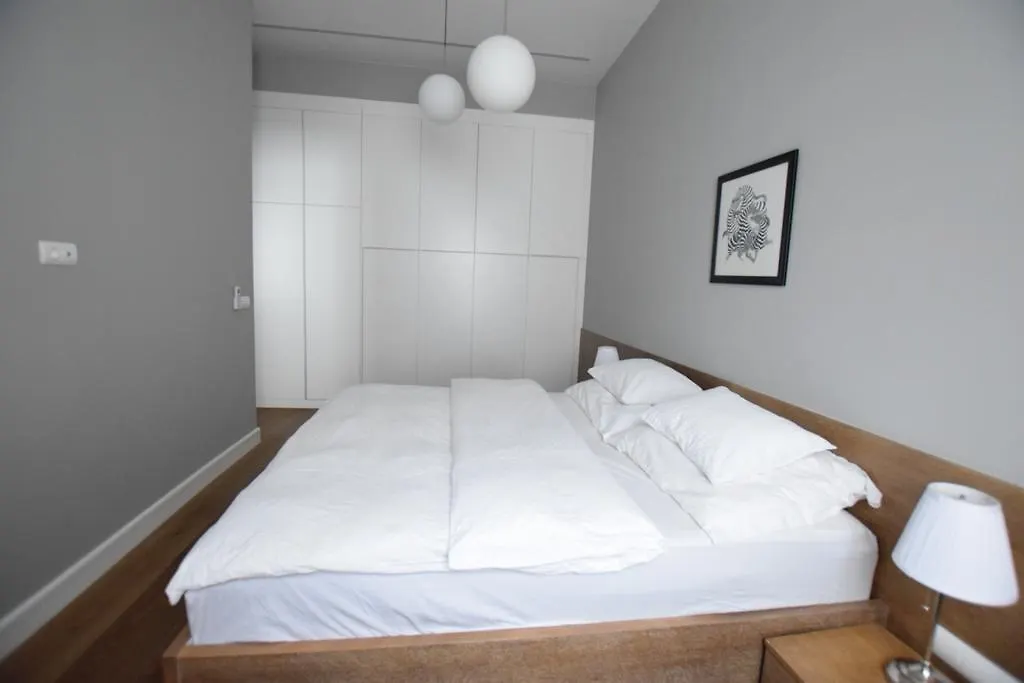 Luxury Apartment By Hi5 - Szervita Suite Budapest Hungary