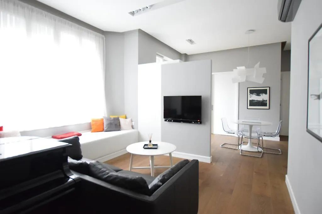 בודפשט Luxury Apartment By Hi5 - Szervita Suite