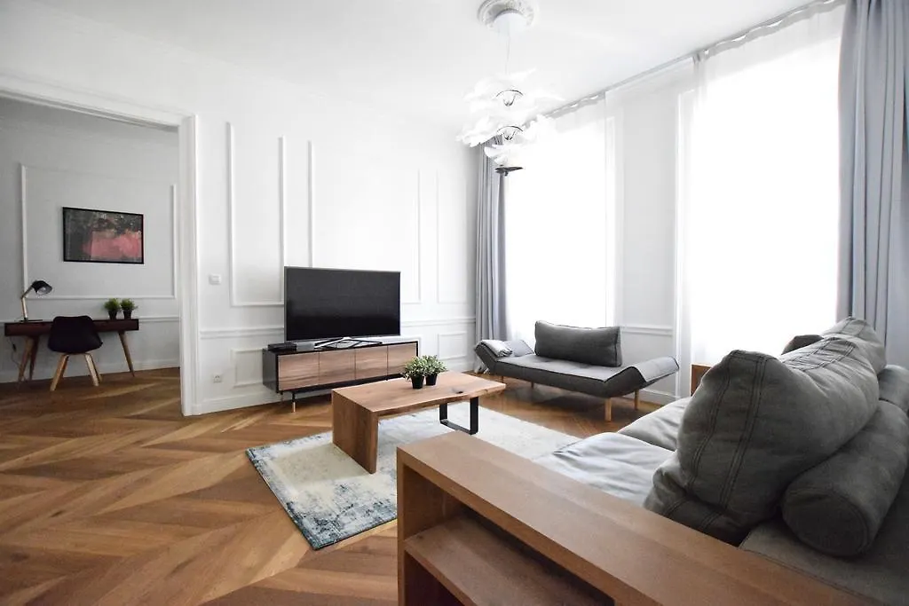 Luxury Apartment By Hi5 - Szervita Suite Budapeszt