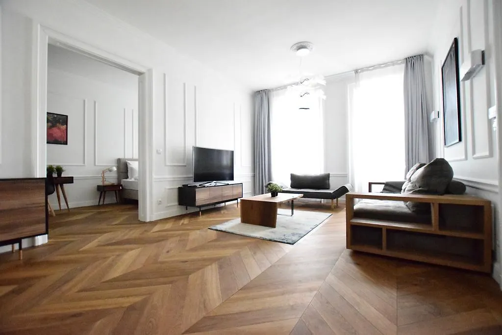 Luxury Apartment By Hi5 - Szervita Suite Budapeszt