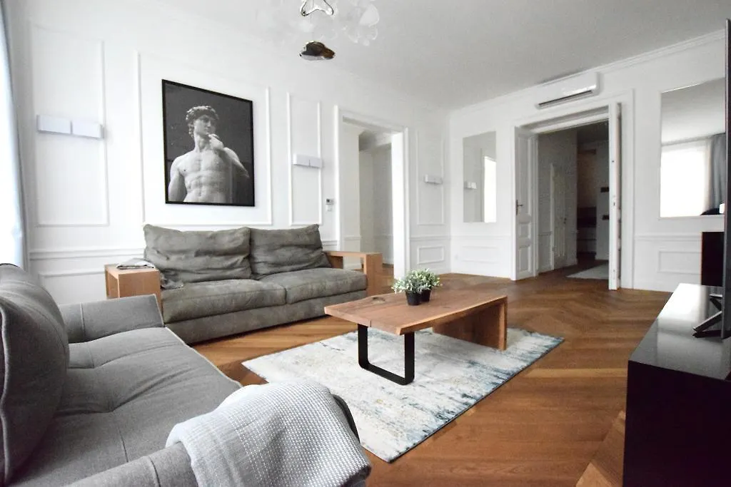 Luxury Apartment By Hi5 - Szervita Suite Budapeszt