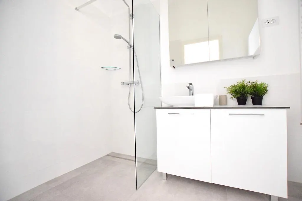 Luxury Apartment By Hi5 - Szervita Suite Budapeszt